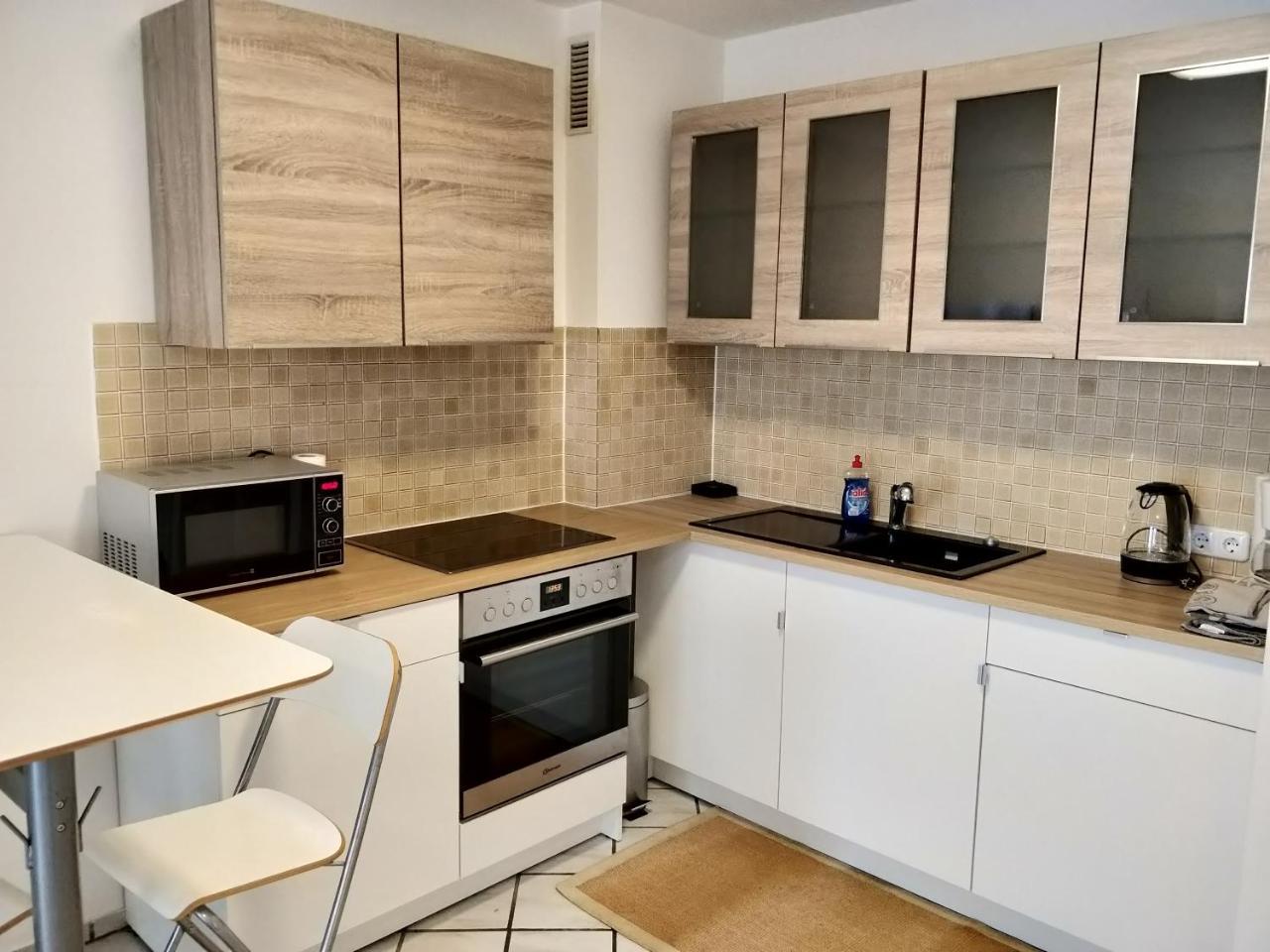 Avi Deluxe Altstadt Apart Διαμέρισμα Ντίσελντορφ Εξωτερικό φωτογραφία
