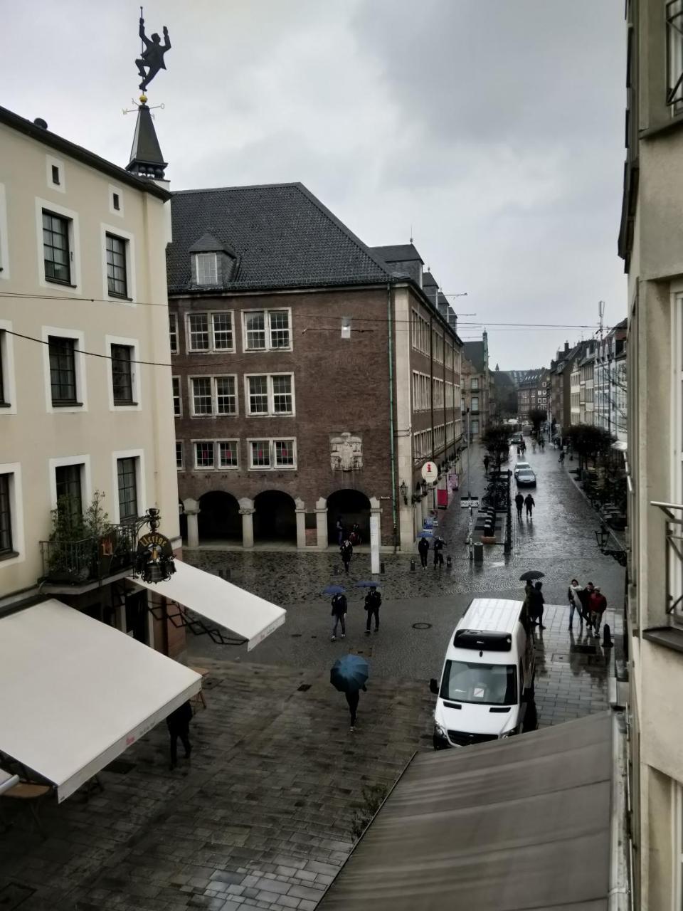 Avi Deluxe Altstadt Apart Διαμέρισμα Ντίσελντορφ Εξωτερικό φωτογραφία